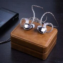 Cayin YB04 - Premium In-Ear (Open Box) 17 Cayin YB04 - Premium In-Ear (Open Box) -Audio Essence 201909200858415888 0d1fce5e 0958 4f74 a518 f1b07610bd41