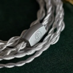 64 Audio Fourté Blanc - Special Edition Flagship IEM - Open Box -Audio Essence 64 Audio Fourte Blanc 16 5984dbe3 deea 4cd0 b82c 466fe9a19bd5