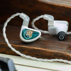 64 Audio Fourté Blanc - Special Edition Flagship IEM - Open Box -Audio Essence 64 Audio Fourte Blanc 22