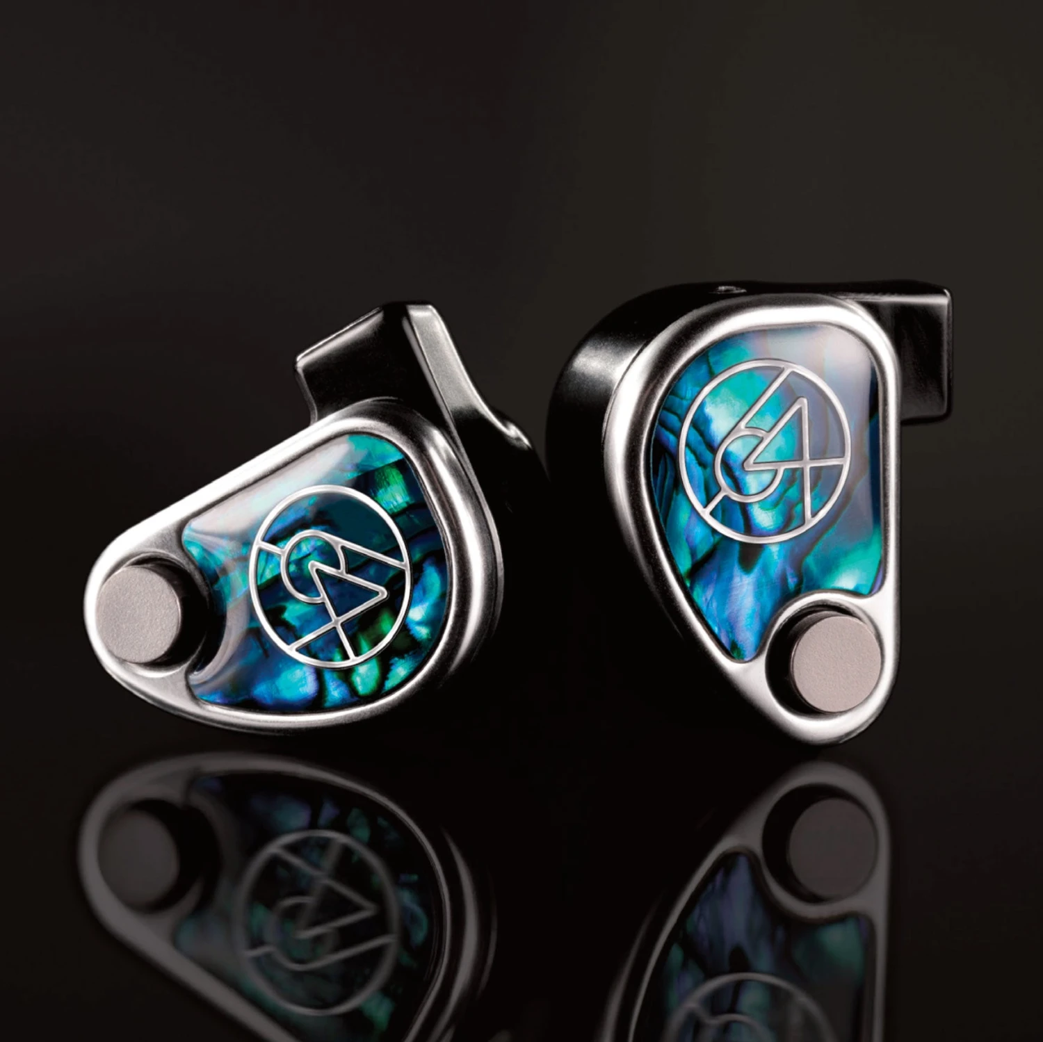 64 Audio Nio - High End Hybrid In-Ear Monitor 1 64 Audio Nio - High End Hybrid In-Ear Monitor