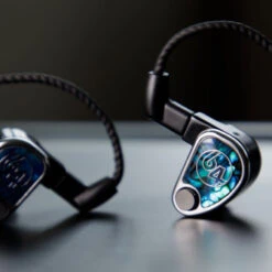 64 Audio Nio - High End Hybrid In-Ear Monitor 12 64 Audio Nio - High End Hybrid In-Ear Monitor -Audio Essence 64 Audio Nio 04