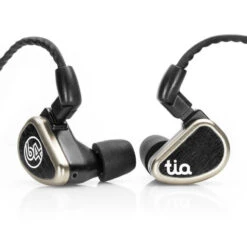 64 Audio Tia Trió - Referenz Hybrid In-Ear Monitor 11 64 Audio Tia Trió - Referenz Hybrid In-Ear Monitor -Audio Essence 64 Audio tia Trio 04