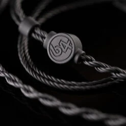 64 Audio Tia Trió - Referenz Hybrid In-Ear Monitor 9 64 Audio Tia Trió - Referenz Hybrid In-Ear Monitor -Audio Essence 64 Audio tia Trio 05