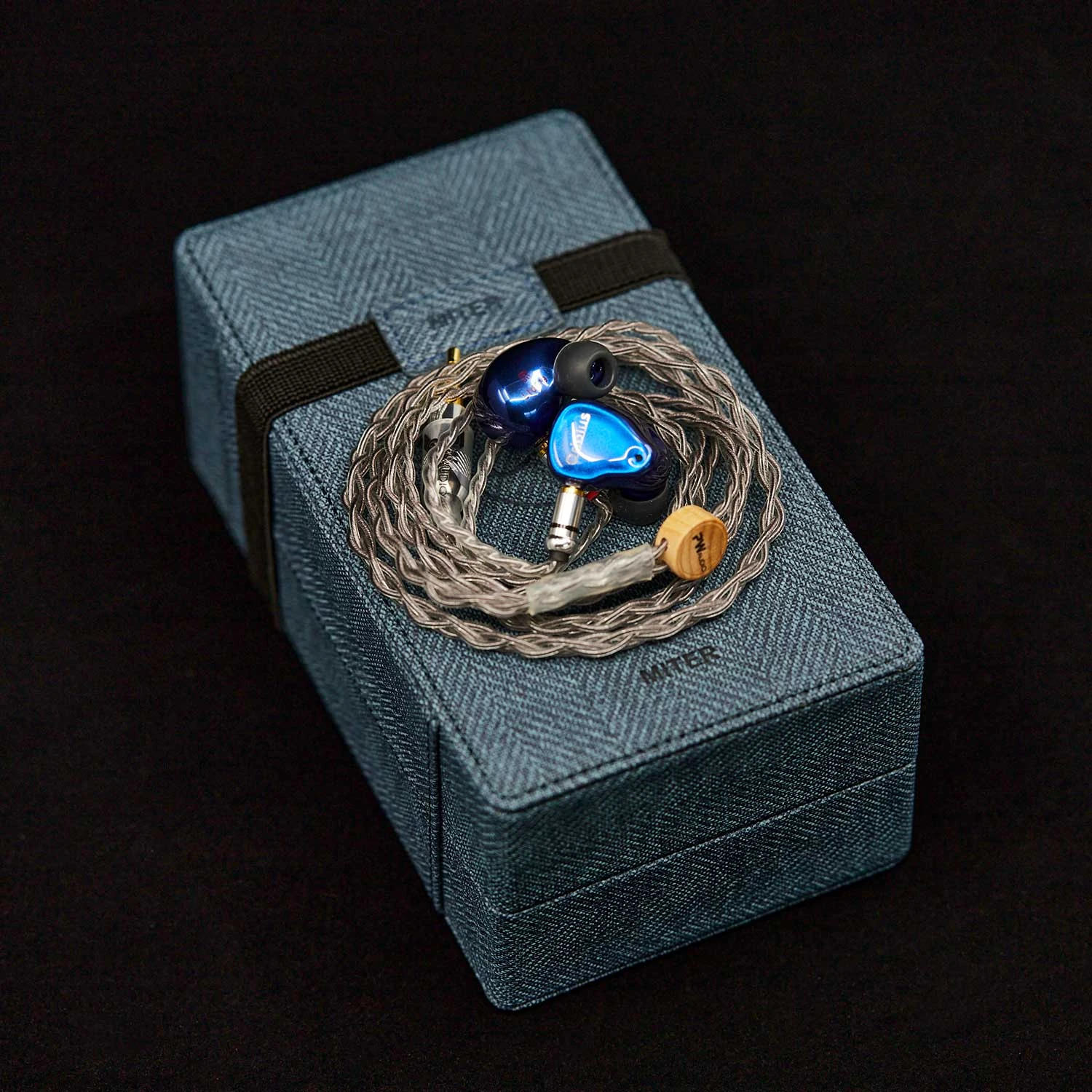 Audio Essence DAP/IEM Carry Case By Miter 5 Audio Essence DAP/IEM Carry Case By Miter – Bild 5