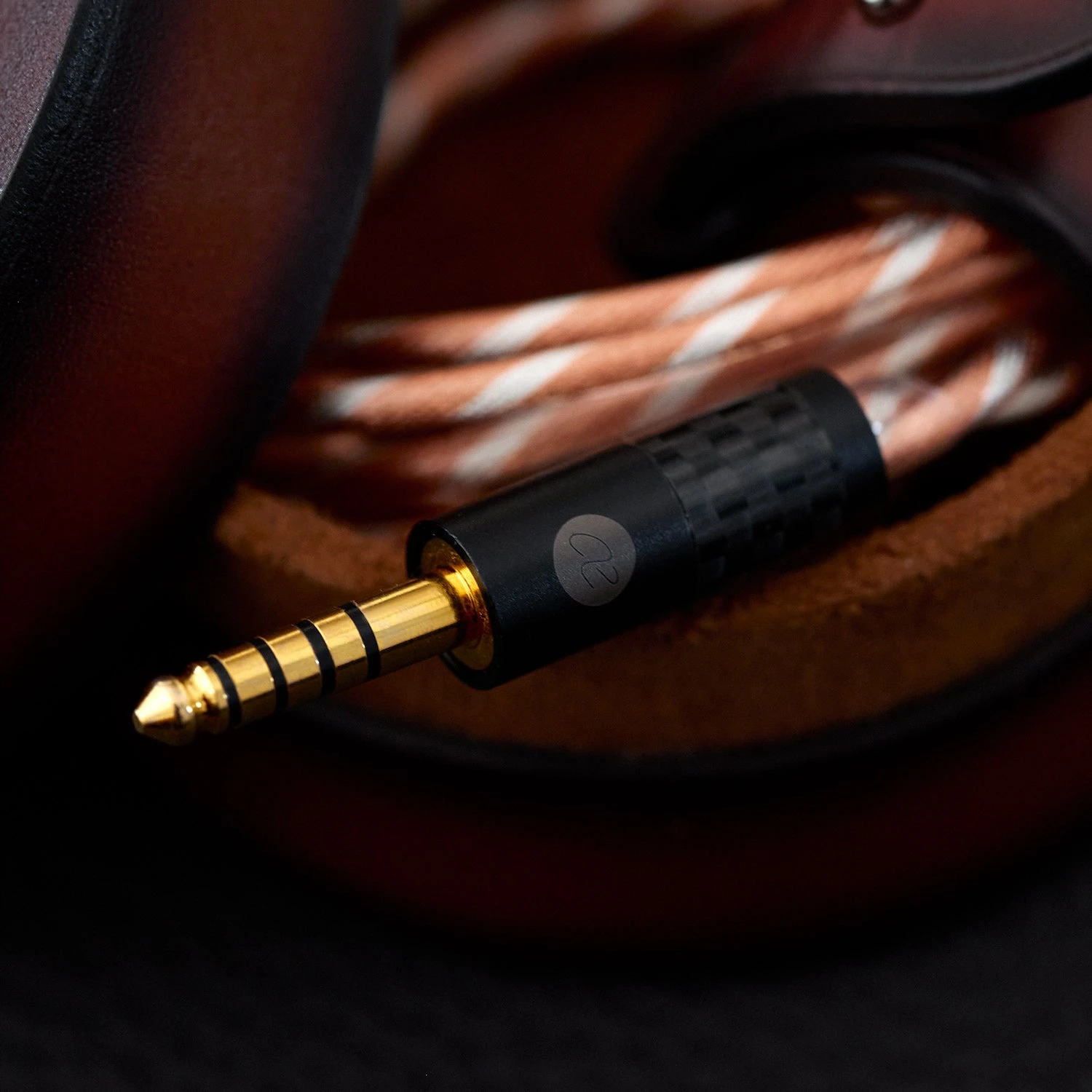 Audio Essence "Nova" - Premium IEM Kabel 9 Audio Essence "Nova" - Premium IEM Kabel – Bild 9