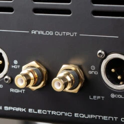 Cayin CS-100 DAP - High-End Desktop DAP & Streamer -Audio Essence Cayin CS 100DAP09