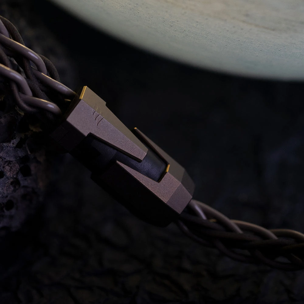 Effect Audio Chiron NOVA - Silber-Gold Flagship 6 Effect Audio Chiron NOVA - Silber-Gold Flagship – Bild 6