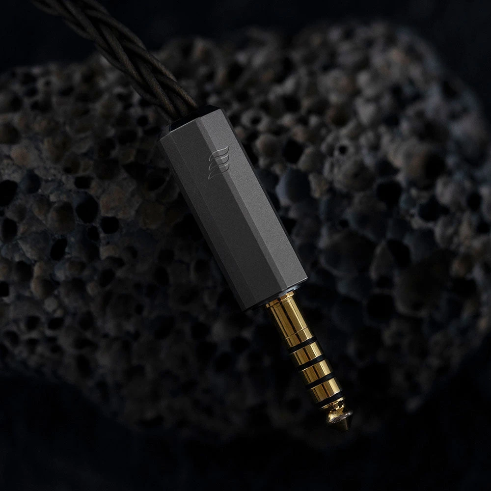 Effect Audio Chiron NOVA - Silber-Gold Flagship 5 Effect Audio Chiron NOVA - Silber-Gold Flagship – Bild 5