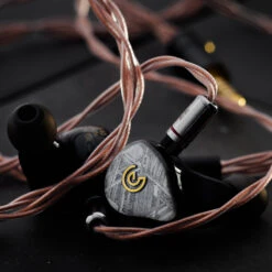 Craft Ears Aurum Meteorite Edition - High End Tribrid IEM -Audio Essence Craft Ears Aurum meteorite 01