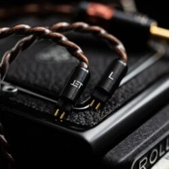 Eletech Ode To Laura - Flagship Kupferkabel -Audio Essence ET Laura 08