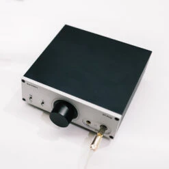 EarMen ST-Amp - Fully Balanced DAC / Headphone Amp / Preamp -Audio Essence EarMen ST Amp 03