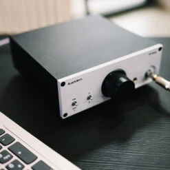 EarMen ST-Amp - Fully Balanced DAC / Headphone Amp / Preamp -Audio Essence EarMen ST Amp 06
