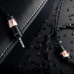 Eletech Socrates- High End Kupferkabel -Audio Essence Eletech Socrates 12