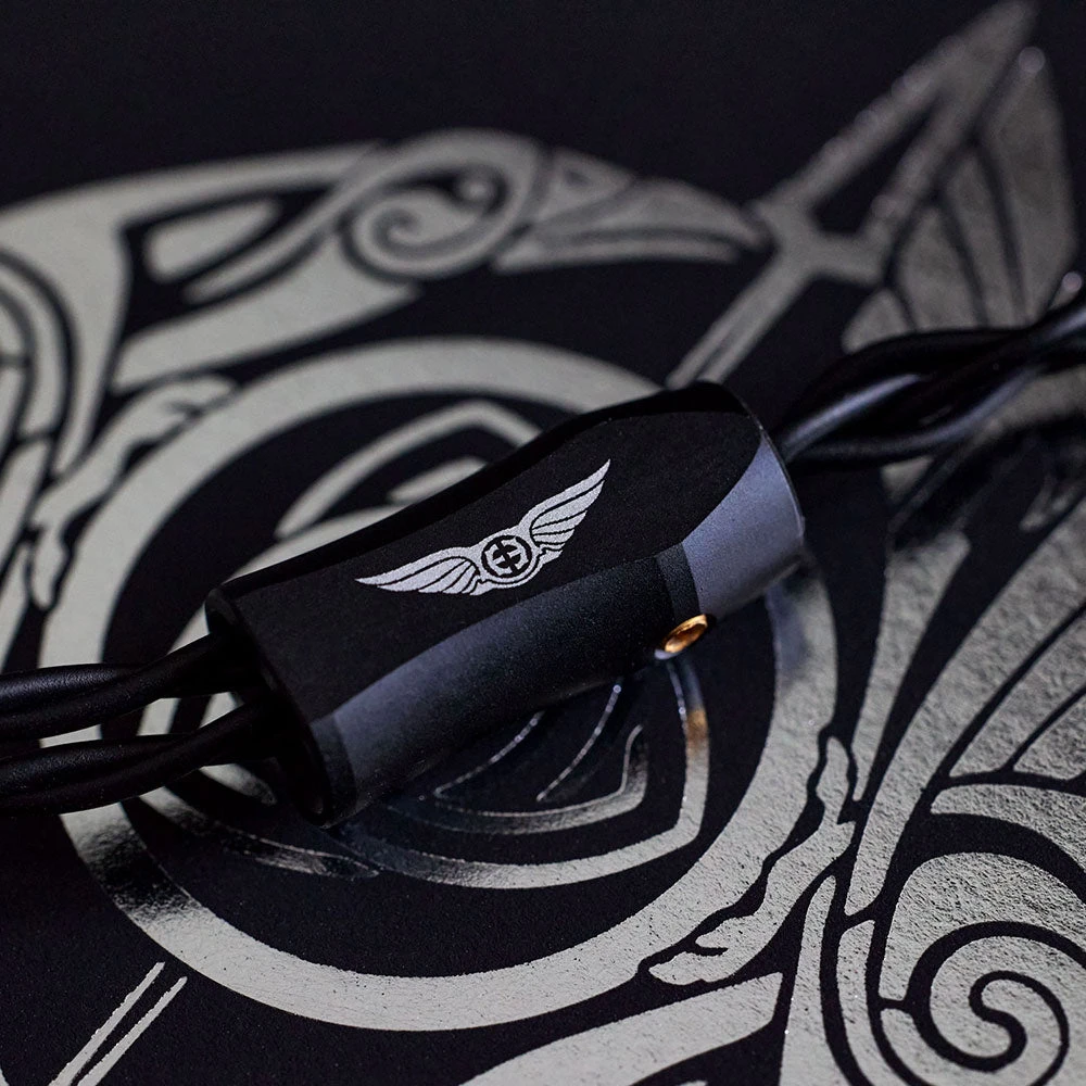 Empire Ears Raven V2.0 - Dual Conduction Flagship IEMs 10 Empire Ears Raven V2.0 - Dual Conduction Flagship IEMs – Bild 10