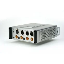 Lotoo Mjolnir - Flagship All-In-One Portable Audio System 17 Lotoo Mjolnir - Flagship All-In-One Portable Audio System -Audio Essence Lotoo Mjolnir 03 f4b54c4c 0472 41fe b4c1 88ea9e9ab636