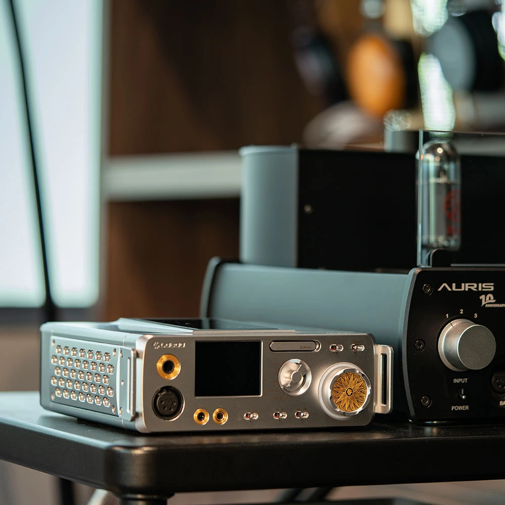 Lotoo Mjolnir - Flagship All-In-One Portable Audio System 9 Lotoo Mjolnir - Flagship All-In-One Portable Audio System – Bild 9