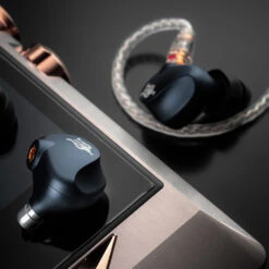 Meze Audio Rai Penta + Upgrade Kabel - Hybrid Premium IEM