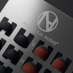 Nostalgia Audio Camelot - Tribrid Referenz In-Ear Monitor -Audio Essence Nostalgia Audio Camelot 01