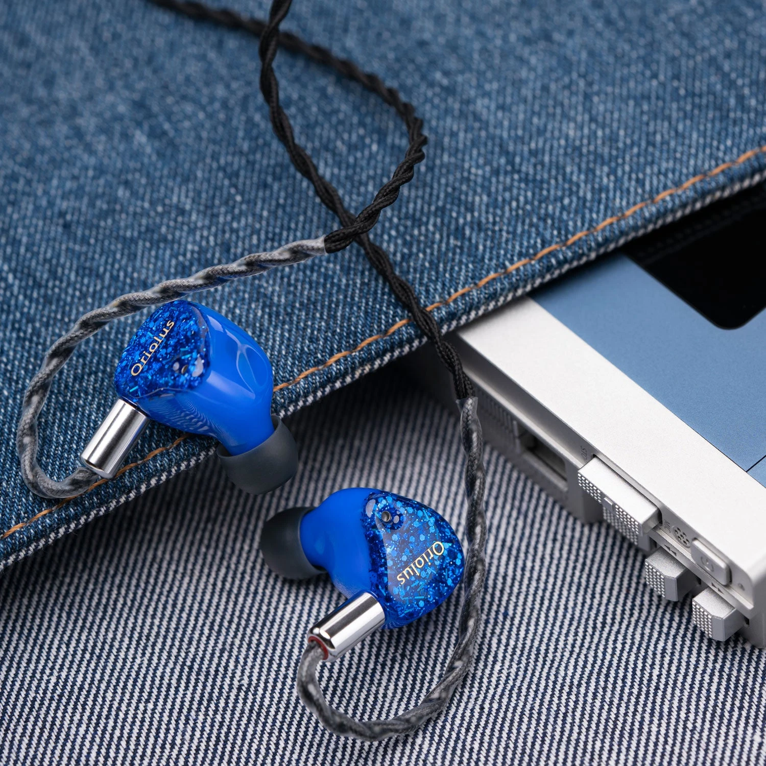 Oriolus Szalayi - World First Planar Magnetic Tribrid IEM 12 Oriolus Szalayi - World First Planar Magnetic Tribrid IEM – Bild 12