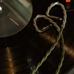 PW Audio Meet Agains - Supreme Level OCC Kupferkabel -Audio Essence PWAMeetAgains04