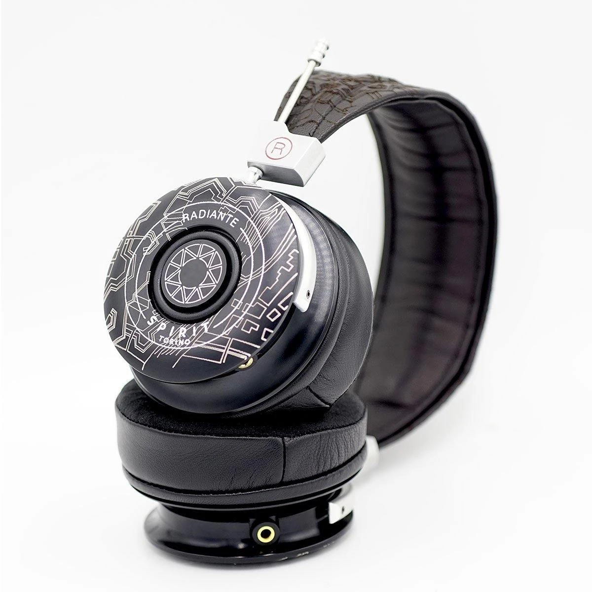 Spirit Torino RADIANTE - Torino 1706 Edition 1 Spirit Torino RADIANTE - Torino 1706 Edition