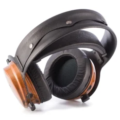 Kennerton Rognir "Silky Walnut" - Geschlossener Planar Magnetic Kopfhörer 6 Kennerton Rognir "Silky Walnut" - Geschlossener Planar Magnetic Kopfhörer -Audio Essence Rognir silky walnut 2