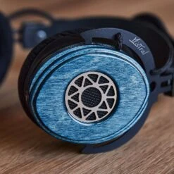 Spirit Torino MISTRAL - Referenz-Kopfhörer Mit Bluetooth Und Kabel -Audio Essence Spirit Torino Mistral 06 8dfbe441 666b 4eb6 8762 f3e932f3077b