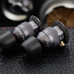 Spirit Torino TWIN PULSE BERYLLIUM - High End IEMs -Audio Essence Spirit Torino Twin Pulse Berylium IEM 5