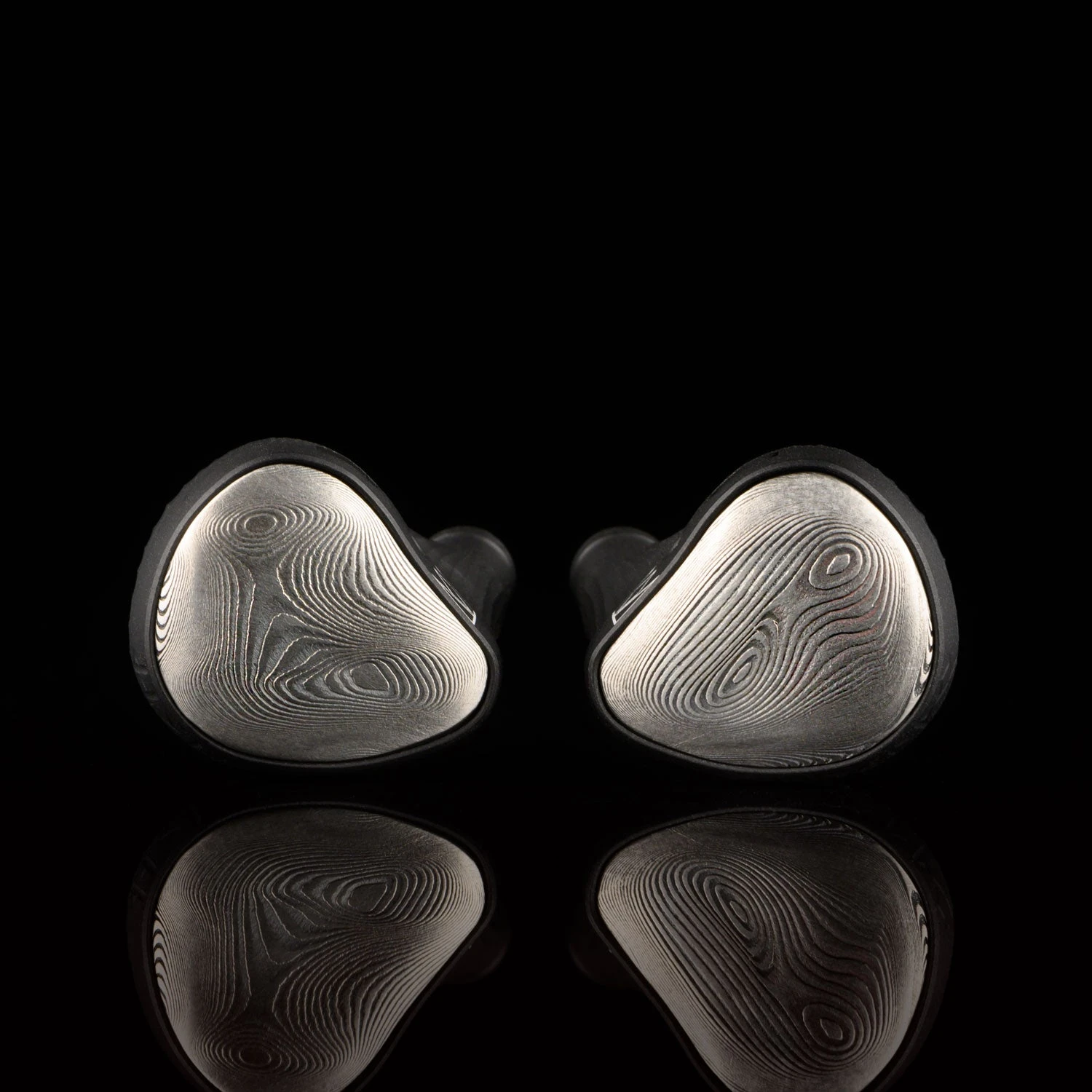 Noble Audio Viking Ragnar - Tribrid Flagship IEM 2 Noble Audio Viking Ragnar - Tribrid Flagship IEM – Bild 2