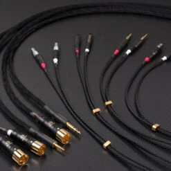 Brise Audio YATONO-HP Ultimate - High-End Kopfhörerkabel -Audio Essence YATONO HP Ultimat02 1024x1024 981daa08 8833 4813 bf45 6032aab257ef