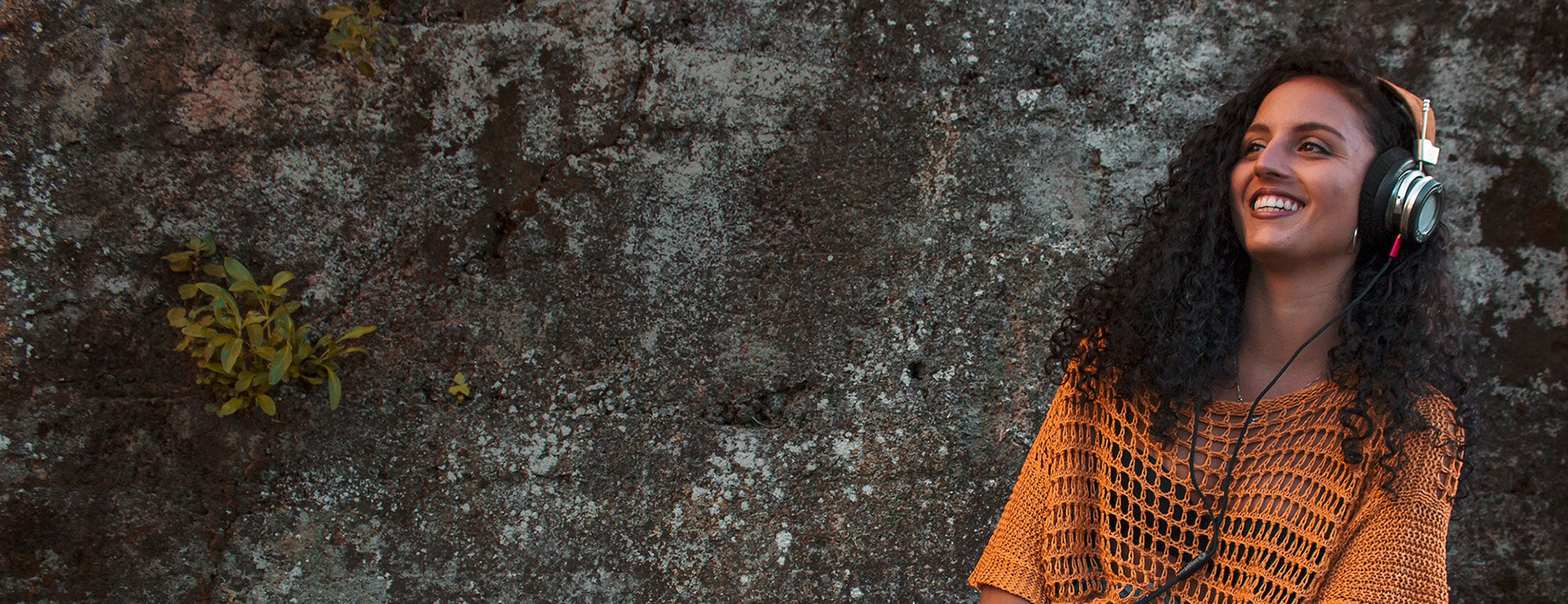 Audio Essence -Audio Essence hero desktop ebc7d5df 961e 4e15 a978