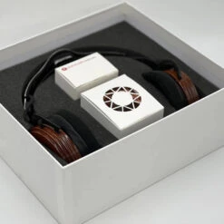 Spirit Torino MISTRAL Radiant - Geschlossener Kopfhörer Mit Bluetooth Und Kabel -Audio Essence img 1507 1200x c45990fe c6ef 4667 8070 168737c6070d