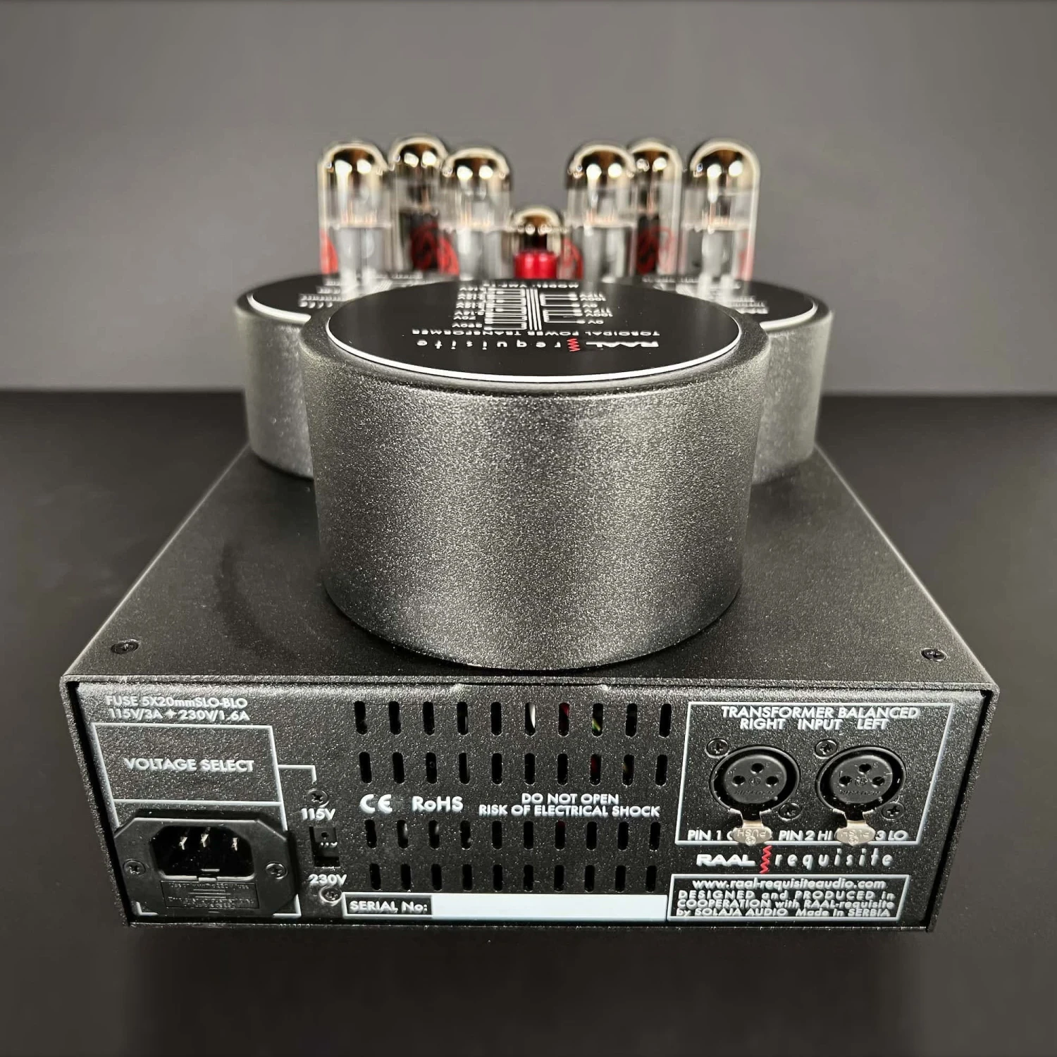 RAAL Requisite VM-1a - VariMode Röhrenverstärker Für SR1 And CA1 Kopfhörer 4 RAAL Requisite VM-1a - VariMode Röhrenverstärker Für SR1 And CA1 Kopfhörer – Bild 4